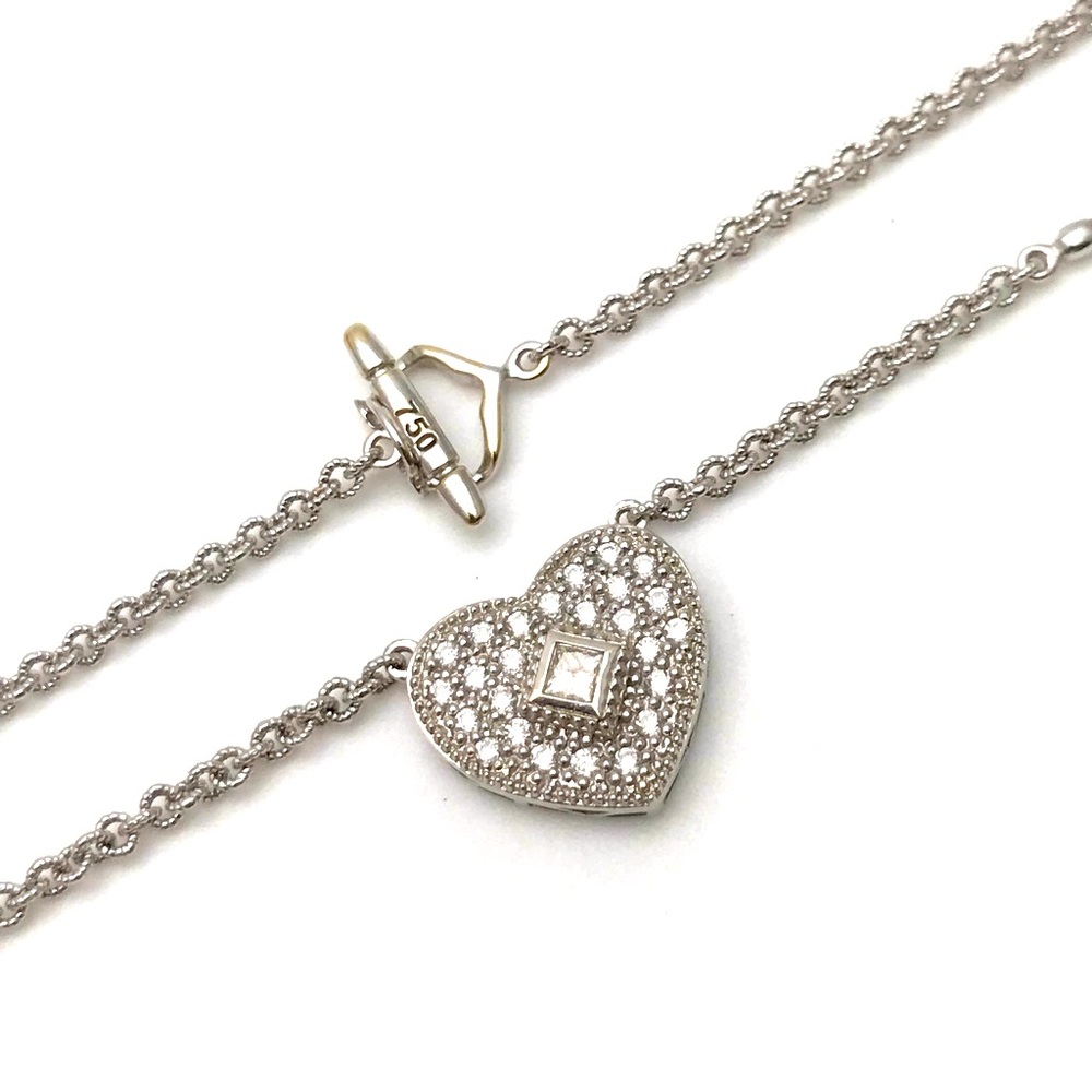 Charriol 750/18k White Gold .50cts(tw) Diamonds, Heart Necklace, Clasp 16”